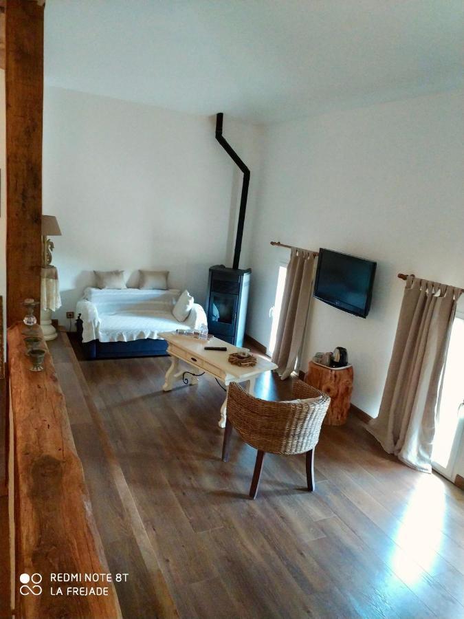 Bed and Breakfast La Fréjade Lisle-sur-Tarn Exterior foto